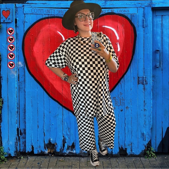 Meet your Posher, Roxanne - Picture 7 of 8